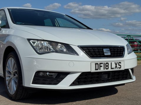 SEAT Leon 1.2 TSI SE Dynamic Technology Euro 6 (s/s) 5dr 8