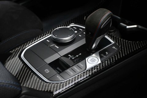 BMW 1 Series 2.0 M135i xDrive Auto 4WD 5dr 64