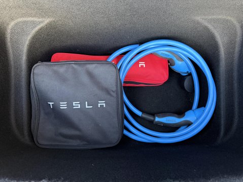 Tesla Model Y (Dual Motor) Long Range SUV 5dr Electric Auto 4WDE (384 bhp) 34