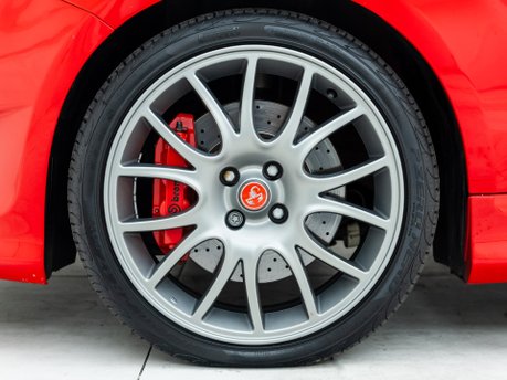 Abarth 695 Tributo Ferrari 