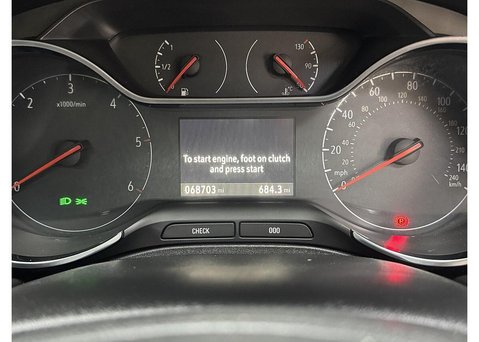 Vauxhall Grandland X 1.5 Turbo D BlueInjection Elite Nav SUV 5dr Diesel Manual Euro 6 (s/s) (130 60