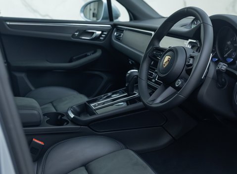 Porsche Macan GTS 13