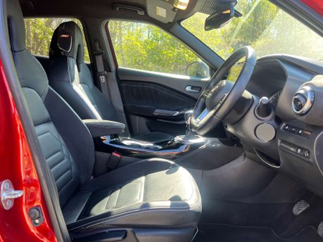 Nissan Juke 1.0 Juke Tekna+ DiG-T 5dr 17
