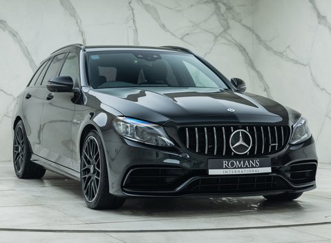 Mercedes-Benz C Class AMG C 63 ESTATE 6