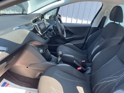 Peugeot 208 1.2 VTi PureTech Active Euro 5 5dr 31