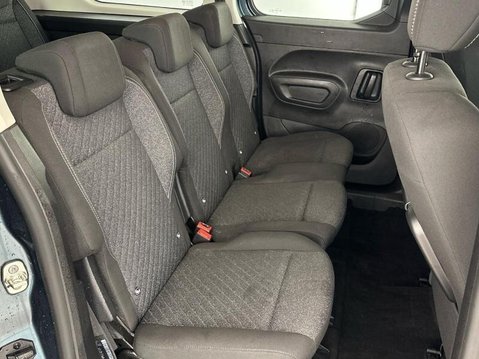 Peugeot e-Rifter ALLURE L 6