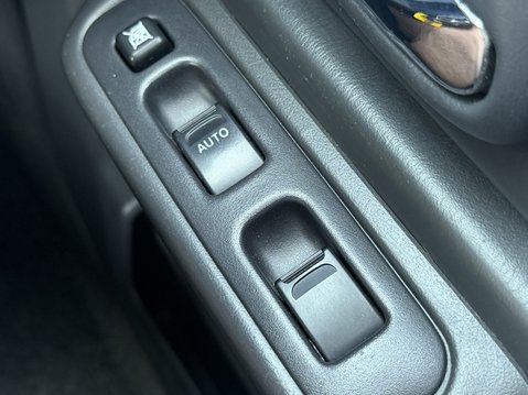 Suzuki Jimny 1.3 VVT SZ4 3dr 27