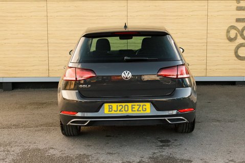 Volkswagen Golf GT EDITION TDI 6