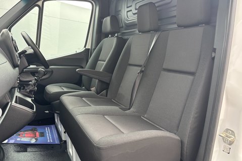 Mercedes-Benz Sprinter 315 Cdi L3 H2 Progressive Panel Van 3