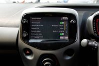 Toyota Aygo VVT-I X-PLAY 24
