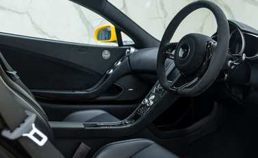 McLaren 650S Le Mans 16