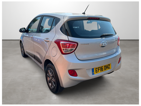 Hyundai i10 1.2 Premium 5dr 3