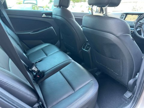 Hyundai TUCSON 1.7 Tucson Sport Edition 2WD CRDi 5dr 20