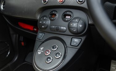 Abarth 695 Edizione Maserati 31