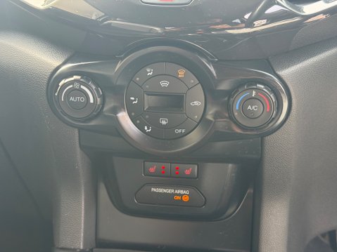Ford Ecosport TITANIUM TDCI 20