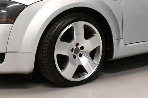 Audi TT 1.8 TT Quattro (225 bhp) 4WD 3dr 54