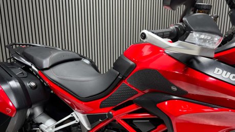 Ducati Multistrada 1200 1200 S Adventure Bike 2015 only 7K full Ducati history 19