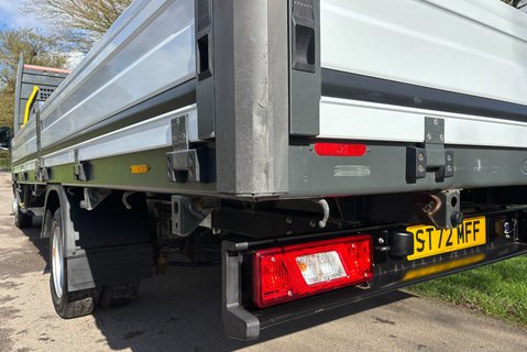 Ford Transit 350 Drw L5 130 ps Dropside Truck - 5.2m Internal Length 21