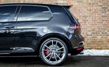 Volkswagen Golf GTi Clubsport S 25