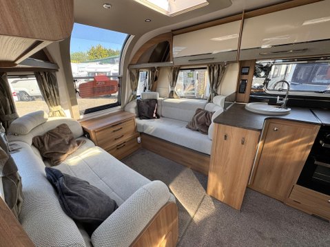 Bailey Alicanto Grande Sintra 2021 MODEL 13