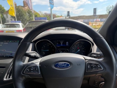 Ford Focus 1.5 TDCi ST-Line Euro 6 (s/s) 5dr 35