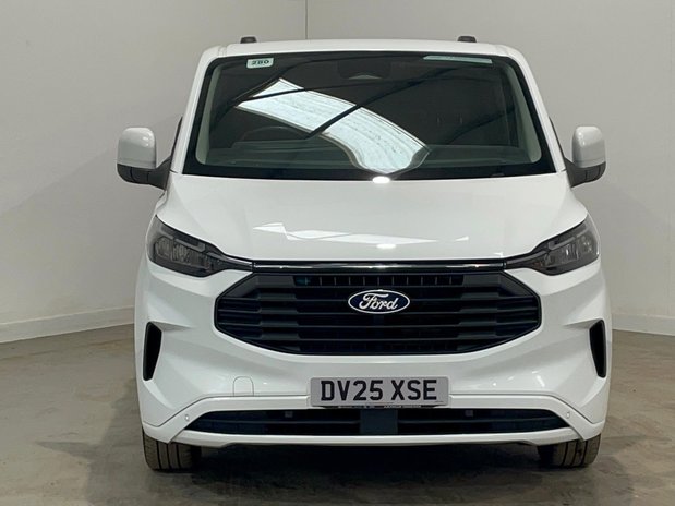 Ford Transit Custom FORD TRANSIT CUSTOM 2.0 Eco Blue 320 136ps L2H1 Double Cab Van Limited 2