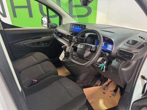 Vauxhall Combo 1.5 Combo 2300 Prime Turbo D 5dr 27