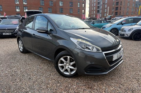 Peugeot 208 PURETECH ACTIVE.. 6 SERVICES.. 1 PREVIOUS KEEPER.. £20 ROAD TAX  17