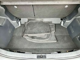 Toyota Yaris 1.5 Yaris Design HEV CVT 5dr 65