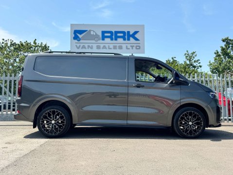 Volkswagen Transporter 2.0 TDI T28 Commerce Plus Panel Van 5dr Diesel Manual FWD SWB Euro 6 (s/s) 45