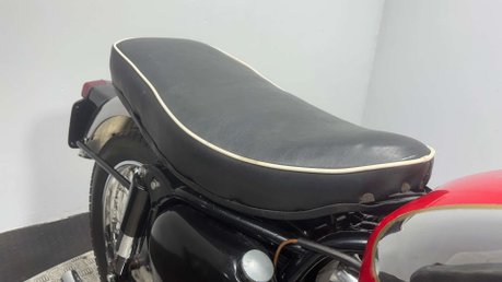 BSA A10 SUPER ROCKET 650 1961 GENUINE 7K BARN FIND CLASSIC BIKE 650CC 9