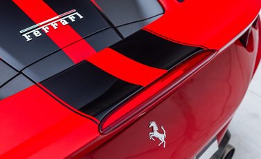 Ferrari F8 Spider 42