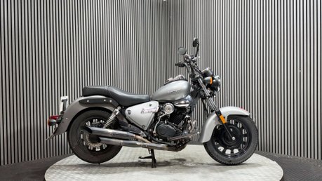 Keeway Superlight 125 2021 34K NON RUNNING PROJECT BIKE CRUISER 125CC LEARNER 1