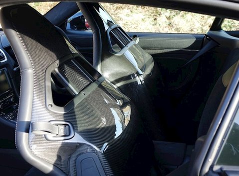 Porsche Cayman GT4 8