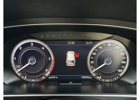 Volkswagen Tiguan 2.0 TDI R-Line SUV 5dr Diesel DSG 4Motion Euro 6 (s/s) (150 ps) 69