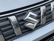 Suzuki Vitara SZ-T MHEV 13