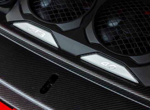 Porsche 911 GT3 (991.2) 32