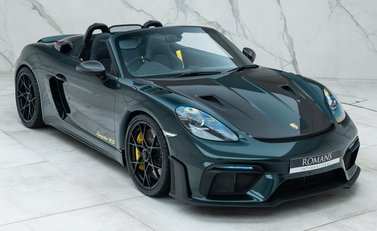Porsche 718 SPYDER RS 11