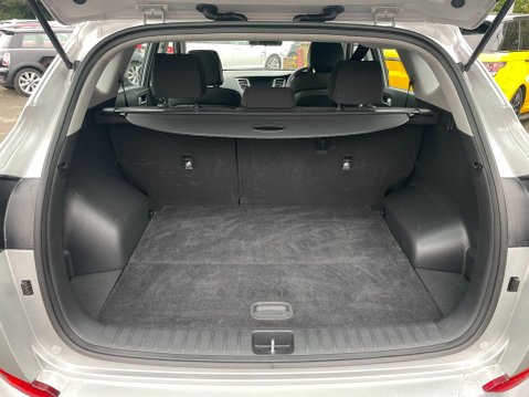 Hyundai TUCSON 1.6 GDi Blue Drive SE Nav Euro 6 (s/s) 5dr 27