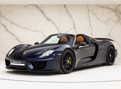 Porsche 918 Spyder Weissach 6