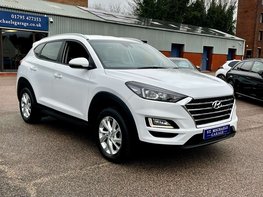 Hyundai TUCSON 1.6 Tucson SE Nav GDi 2WD 5dr 4