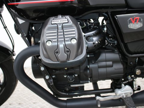 Moto Guzzi V7 V7 STONE SPECIAL EDITION 29