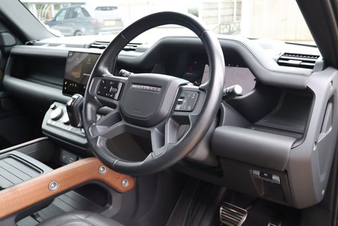 Land Rover Defender 110 D300 HARD TOP X MHEV HUGE FACTORY SPEC SEEKER STYLED WITH SEATS  11