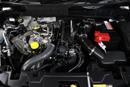 Nissan Juke DIG-T N-CONNECTA 32