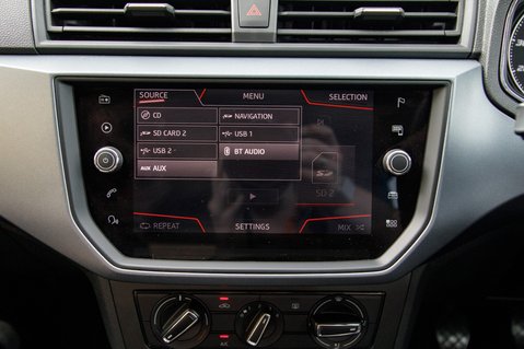 SEAT Arona TSI SE TECHNOLOGY 23
