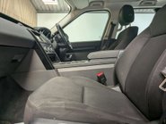 Land Rover Discovery 2.0 Discovery S SD4 Auto 4WD 5dr 36