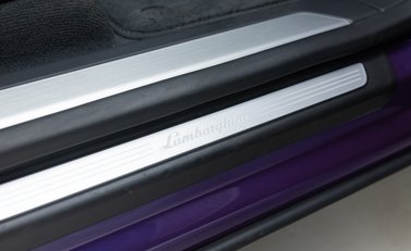 Lamborghini Urus SE 38