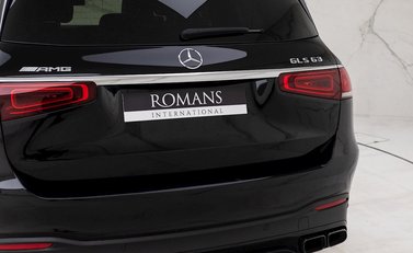 Mercedes-Benz GLS 63 Night Edition Executive 27