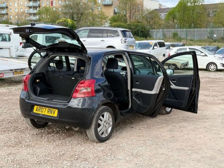 Toyota Yaris 1.3 VVT-i TR Hatchback 5dr Petrol Manual (141 g/km, 85 bhp) 20