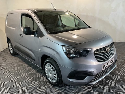 Vauxhall Combo 1.5 Turbo D 2000 Sportive L1 H1 Euro 6 (s/s) 4dr 3